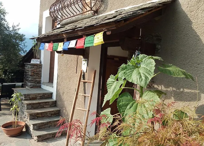 Πανσιόν Rosina House E Colico