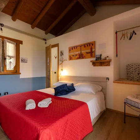 Rosina House E Colico